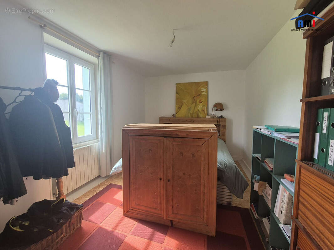 Maison à MOUTIERS-AU-PERCHE