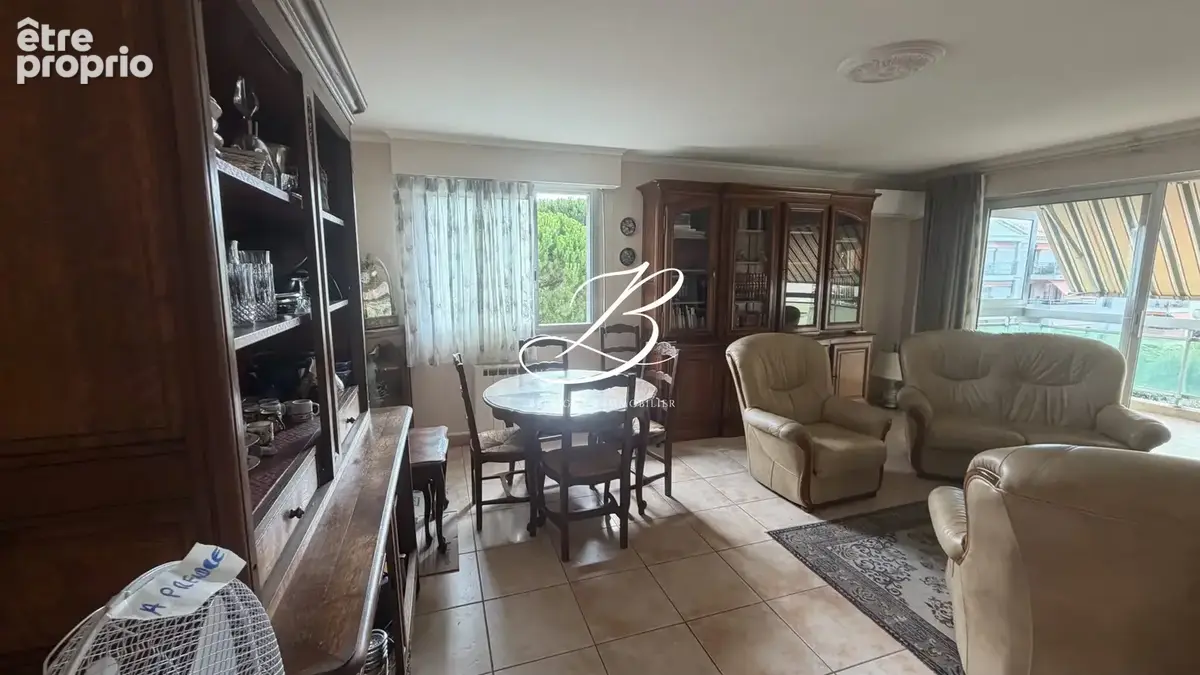 Appartement 4 pièces 93 m² à vendre à Saint-Laurent-Du-Var (06700) - photo 5