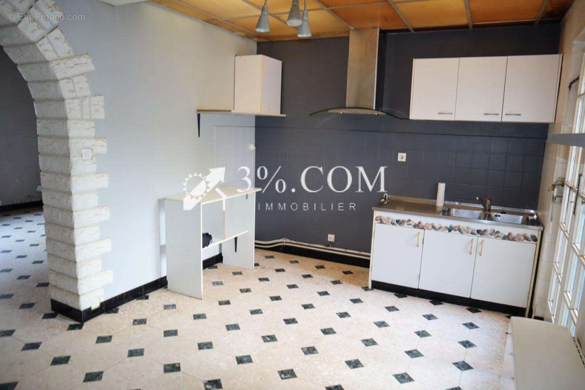 Maison à HELLEMMES-LILLE