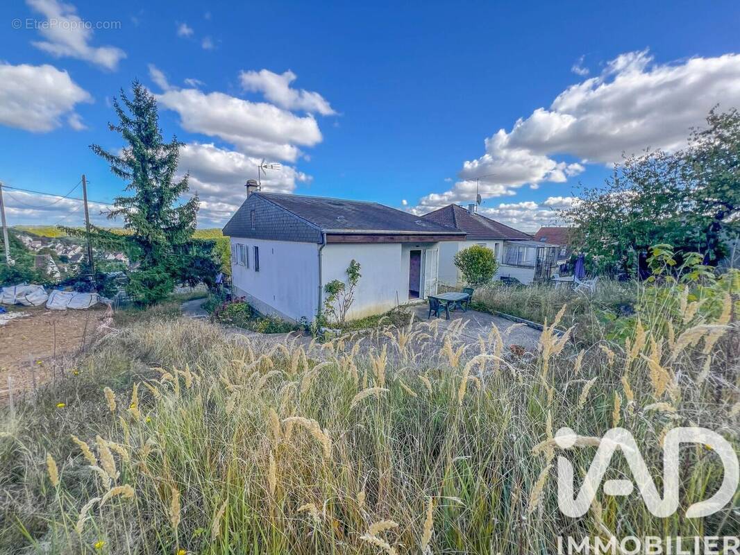 Photo 1 - Maison à CREGY-LES-MEAUX