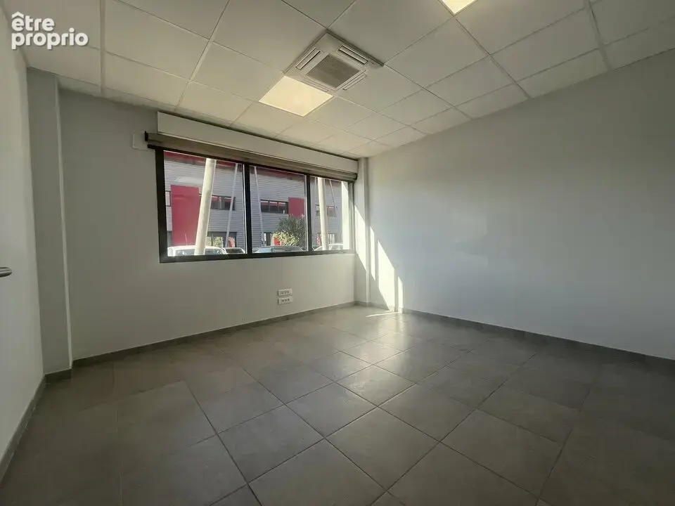 Commerce 345 m² à vendre à Valence (26000) - photo 9