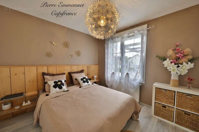 Maison à vendre 10 pièces SAINT AMBREUIL (71) - photo 8