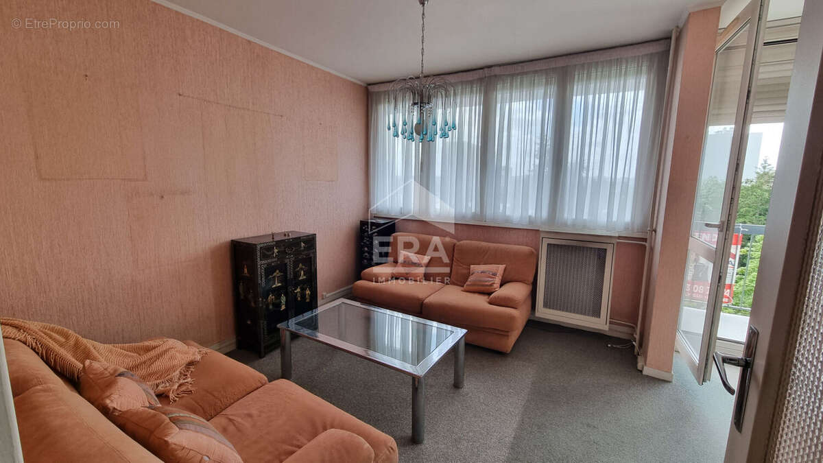 Appartement à NEUILLY-SUR-MARNE