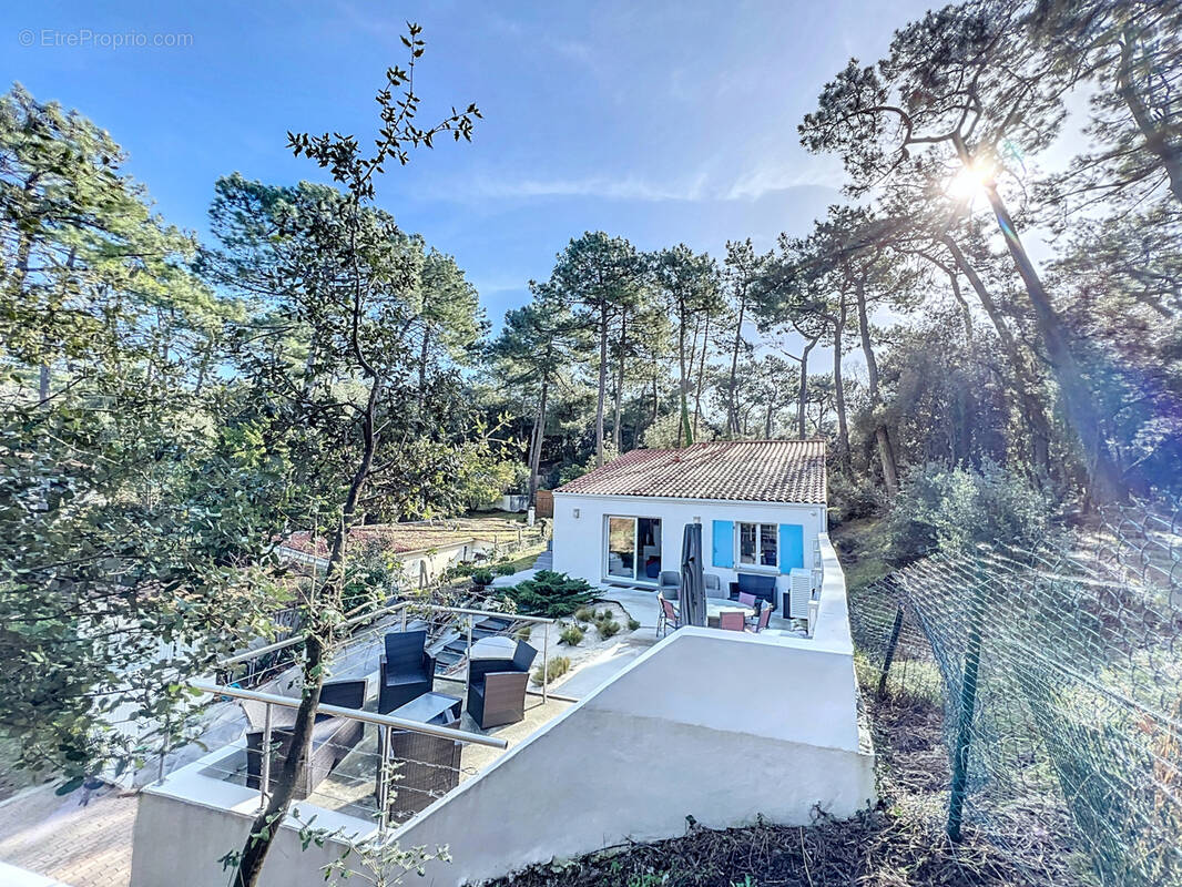 Maison à MESCHERS-SUR-GIRONDE