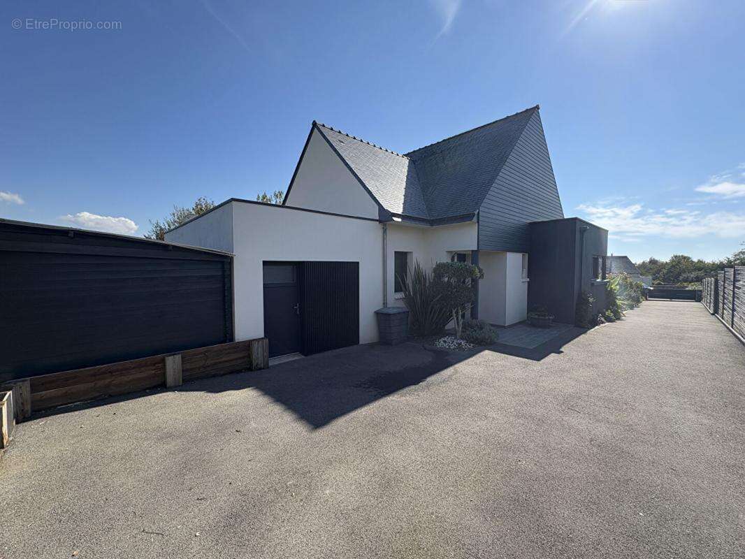 Maison à CLOHARS-CARNOET