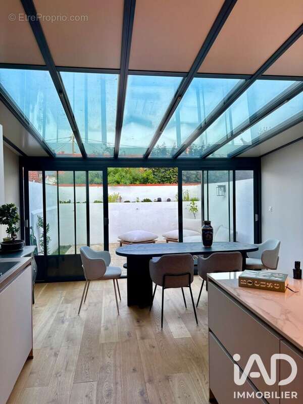 Maison 90 m² à La Rochelle  - photo 6