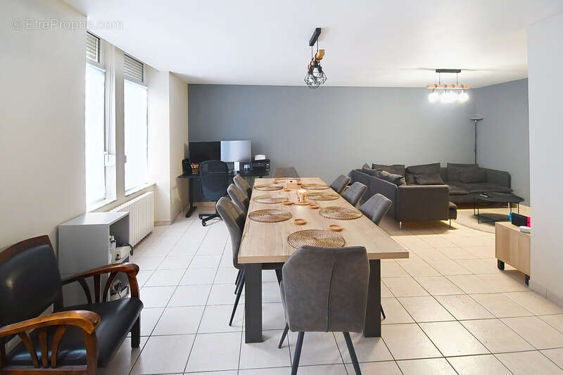 Appartement à LONGLAVILLE