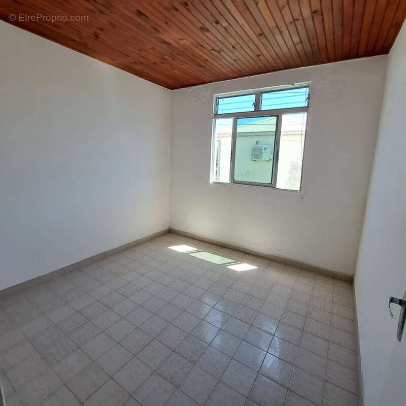 Appartement à LE GOSIER