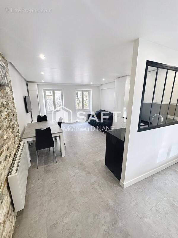 Photo 1 - Appartement à CHEVREUSE