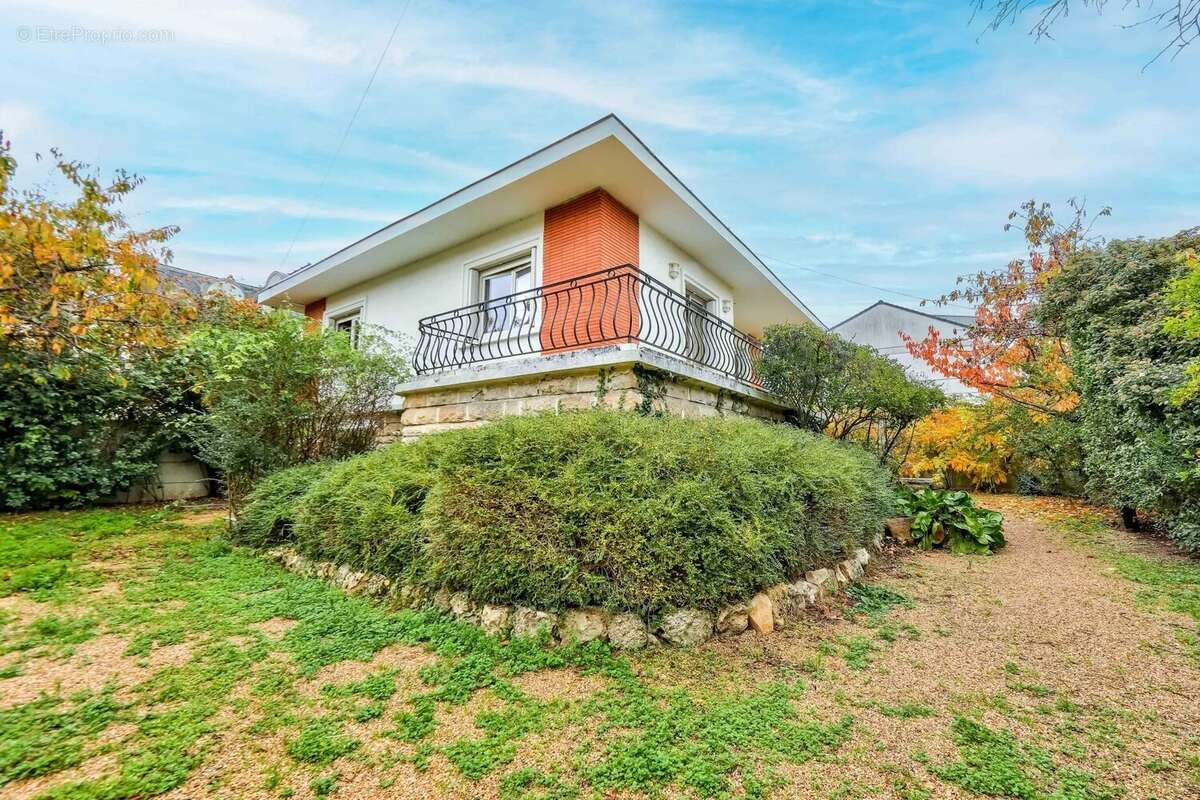 Maison à CROISSY-SUR-SEINE