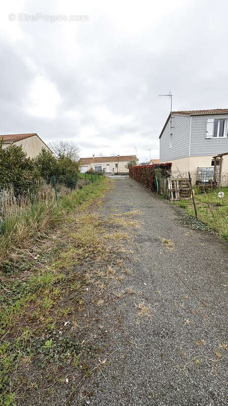 Terrain à bâtir en vente sur Chemillé-en-Anjou - Exclusivité AMP - photo 5