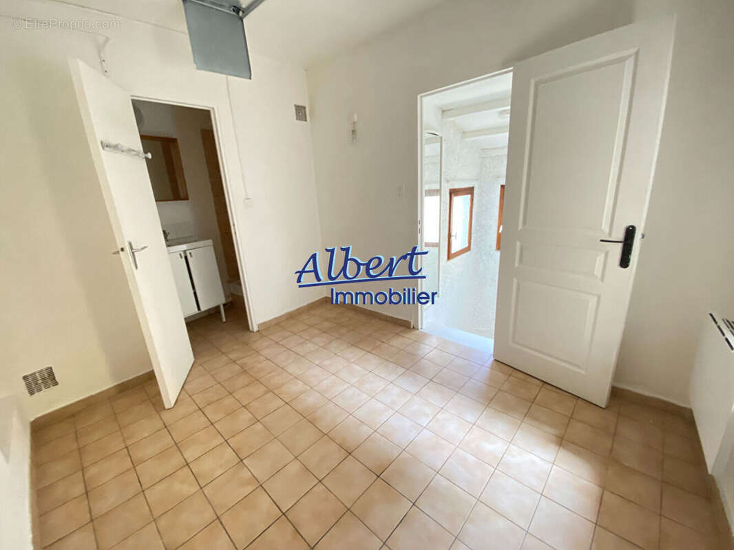 Appartement à OLLIOULES