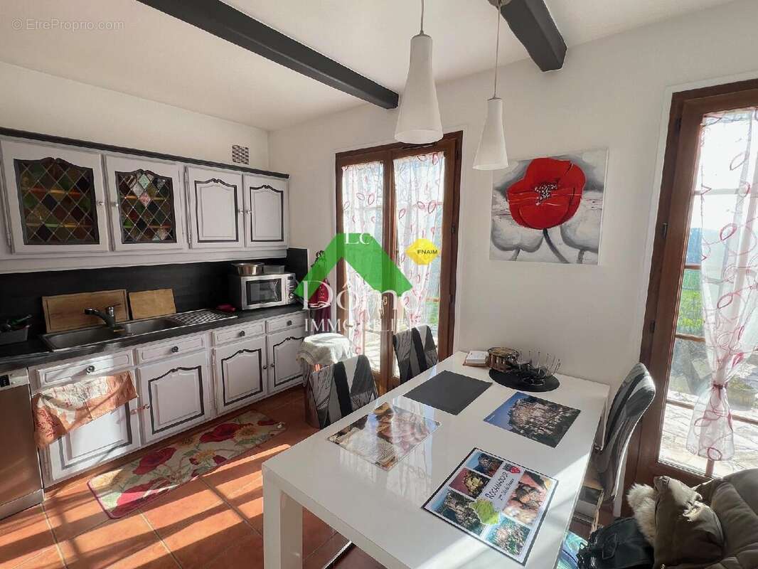 Maison à SAINTE-GENEVIEVE