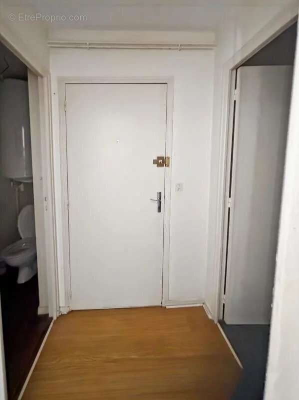 À vendre – T1 bis au cœur historique de Périgueux - photo 5