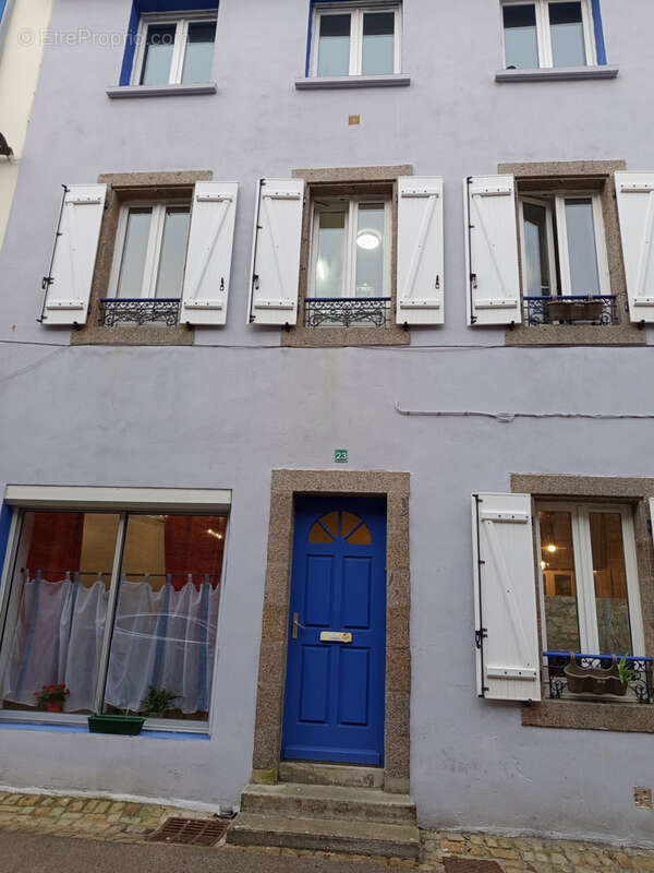 Maison à CAMARET-SUR-MER