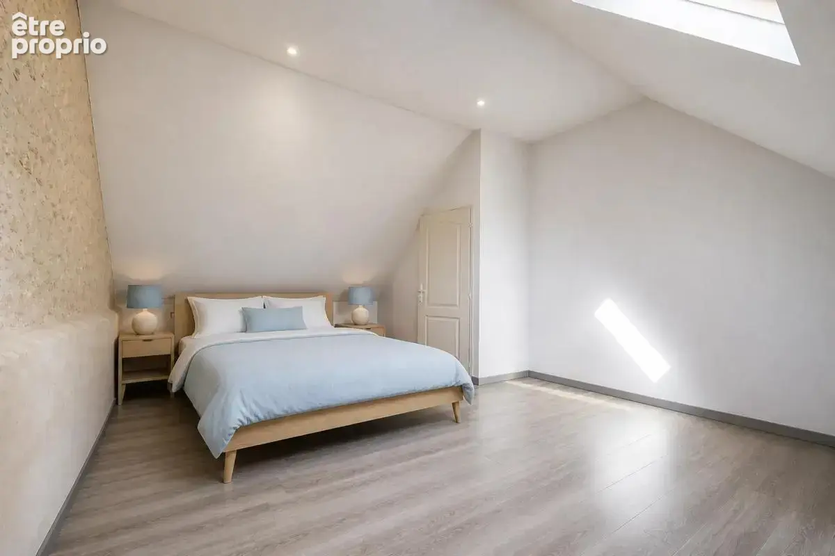 Maison de 9 pièces de 205 m² à Sablons sur Huisne - photo 5