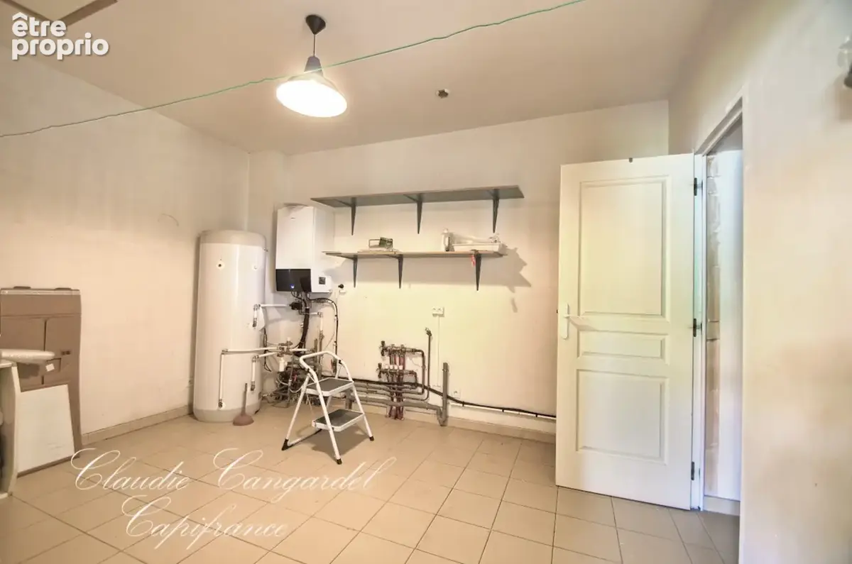 Maison à vendre de 217 m² au calme, sur plus de 2 100 m² de parcelle, à 7 min de Châtelaillon-Plage - photo 30