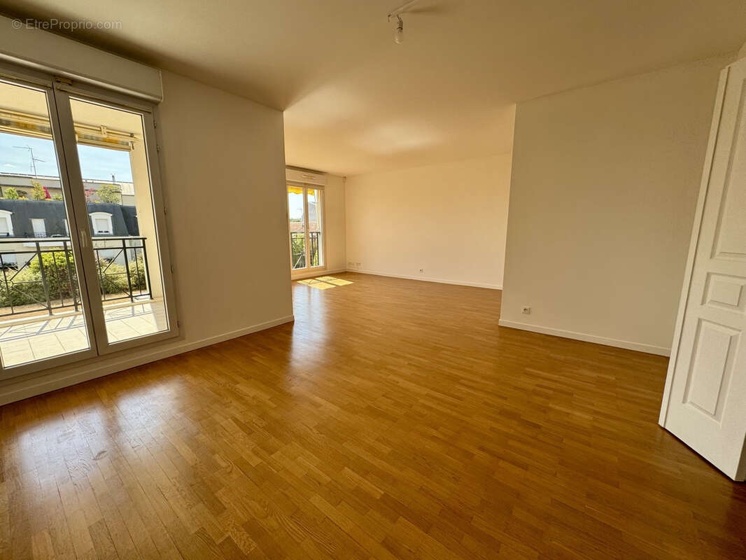 Appartement à LE PERREUX-SUR-MARNE