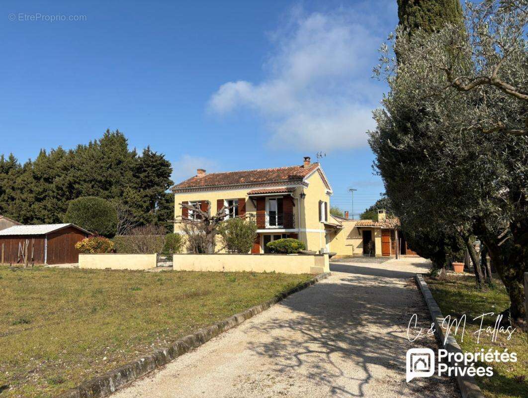 Maison avec terrain constructible- Quartier Partage des Eaux à l'Isle sur la Sorgue - photo 4