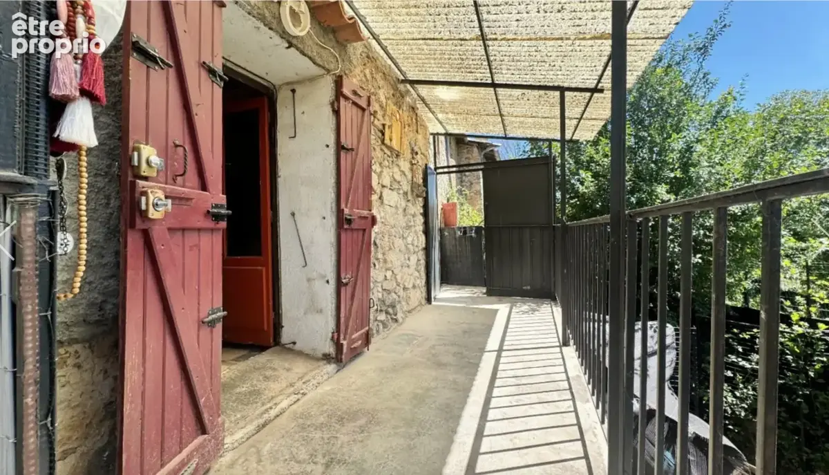 Maison à CASTELLANE