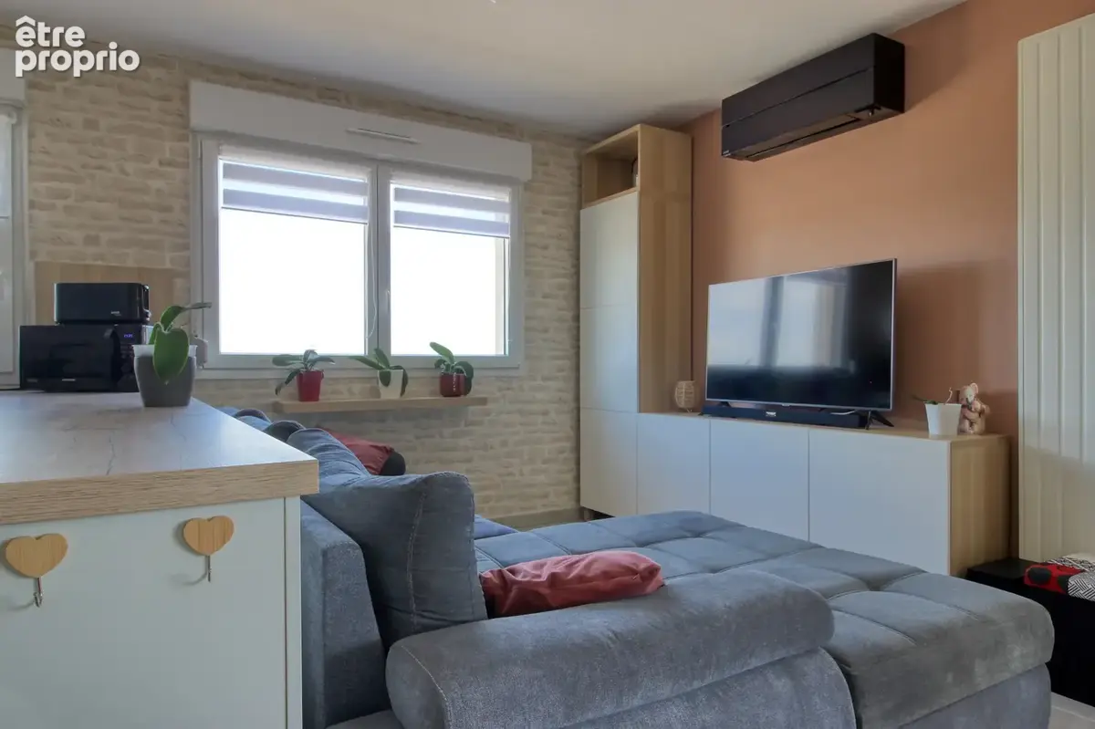POUILLY   Duplex récent 68 m2 avec terrasse, jardin et parking - photo 6