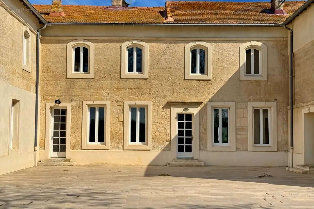 Maison à ARLES