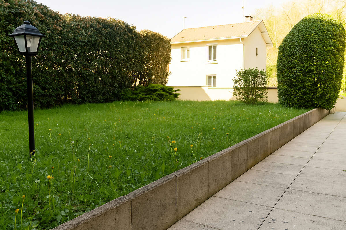 Appartement à L&#039;ARBRESLE