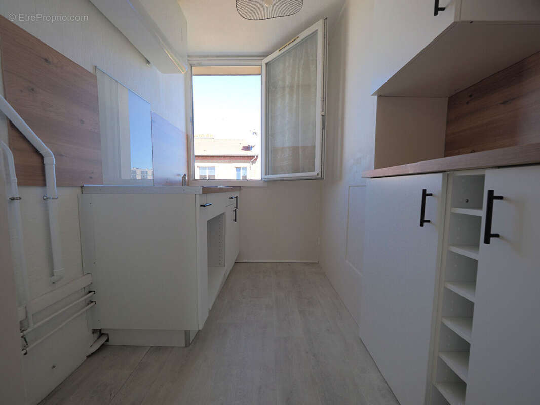 Appartement à ROMAINVILLE