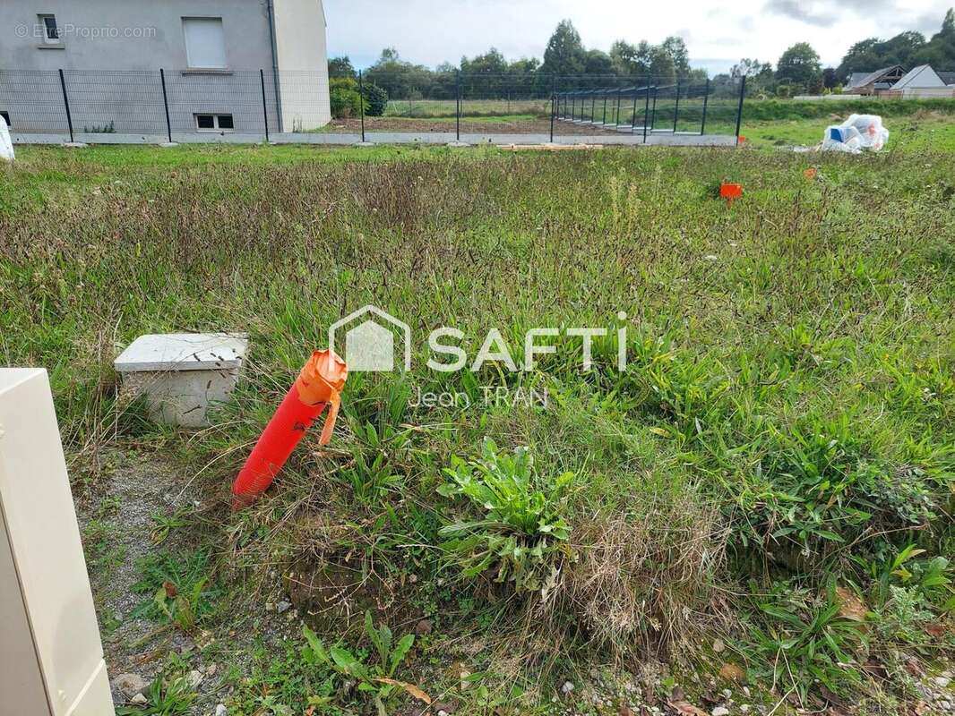 Photo 2 - Terrain à PLEUVEN