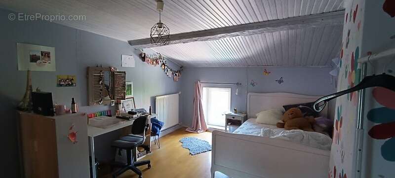 Maison à vendre 5 pièces ISSOIRE (63) - photo 9
