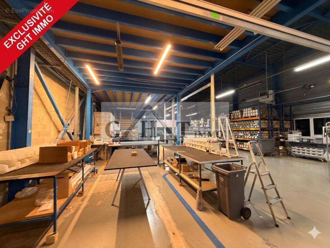 Commerce à EMERAINVILLE