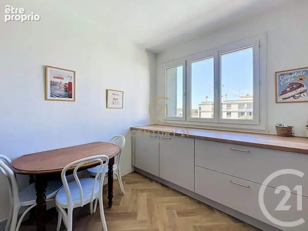 Appartement 4 pièces 99 m² à vendre à Lyon-8e (69008) - photo 6