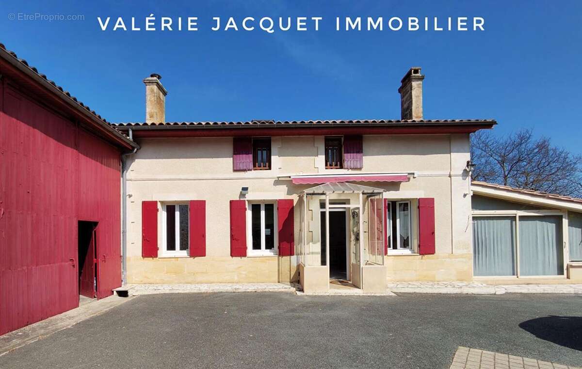 Maison à SAINT-EMILION