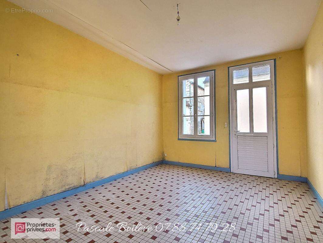 Maison à VERNOIL