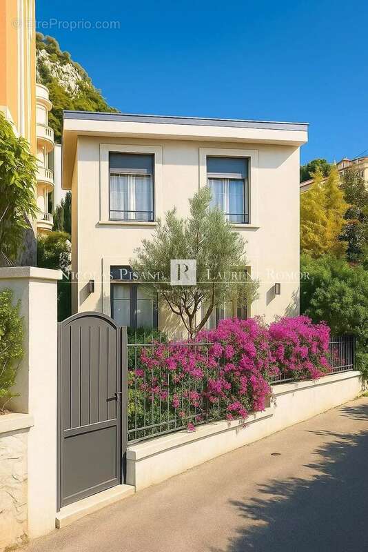 Maison à VILLEFRANCHE-SUR-MER