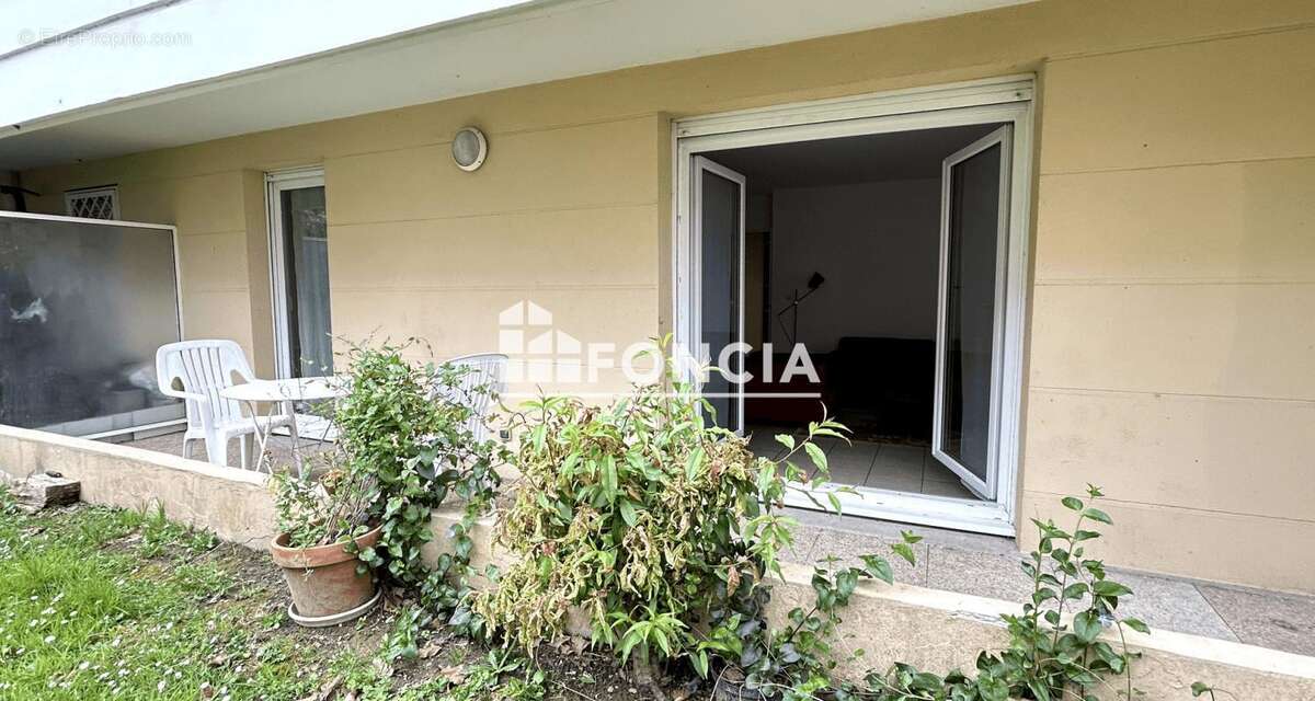 Appartement à SAINT-DENIS