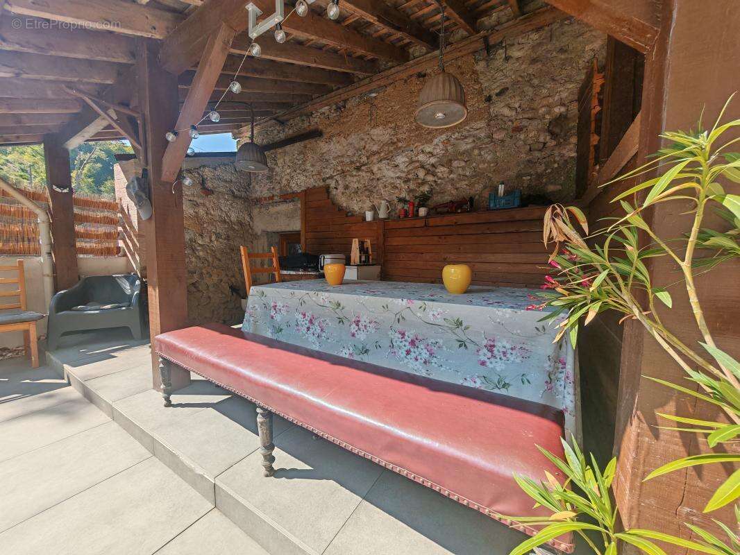Maison 144 m² à Reaumont  - photo 17
