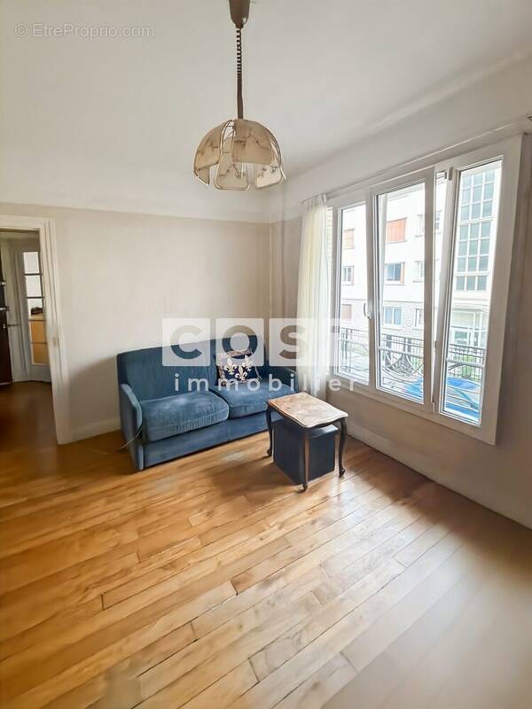 Appartement à LA GARENNE-COLOMBES