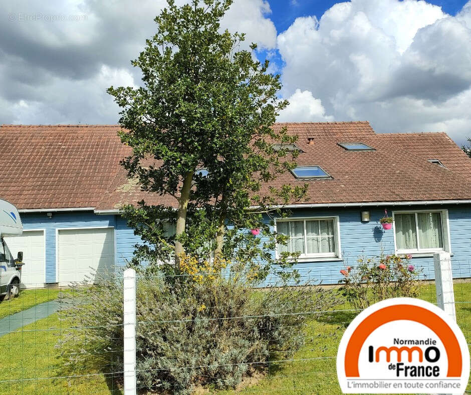 Maison à SAINT-MACLOU-LA-BRIERE