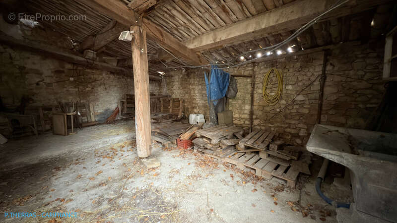 En exclusivité - Authentique bergerie Provençale du XIXème siècle à fort potentiel - photo 21