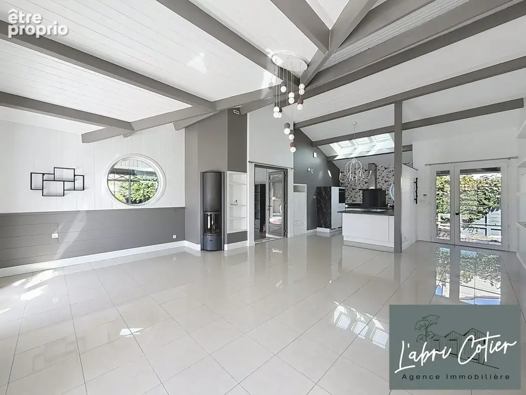 Maison 6 pièces 162 m² à vendre à Saint-Hilaire-De-Riez (85270) - photo 4