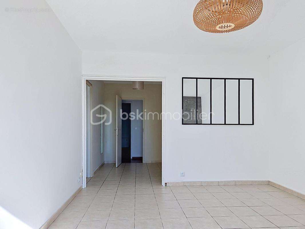 Appartement à BROU-SUR-CHANTEREINE