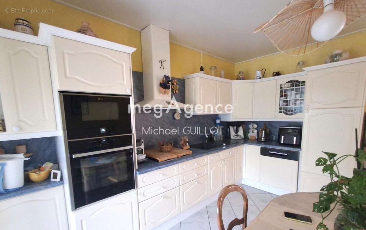 Charmante maison de 155 m² avec panorama exceptionnel - photo 4