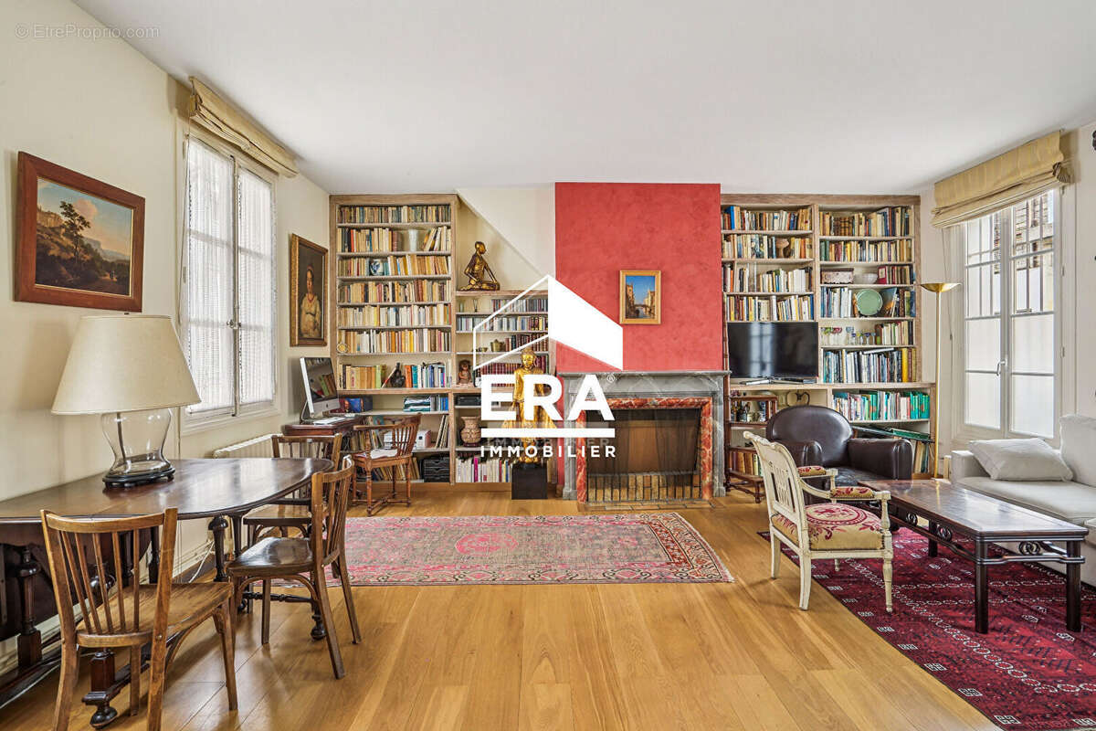 Appartement à PARIS-5E