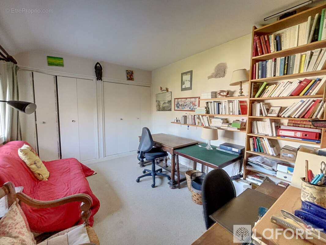 Maison à GIF-SUR-YVETTE