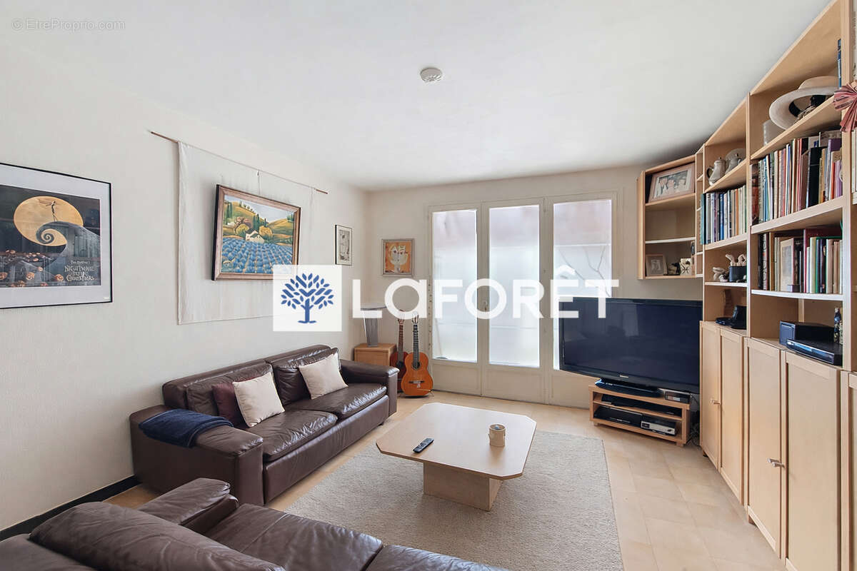 Maison à JOUY-LE-CHATEL