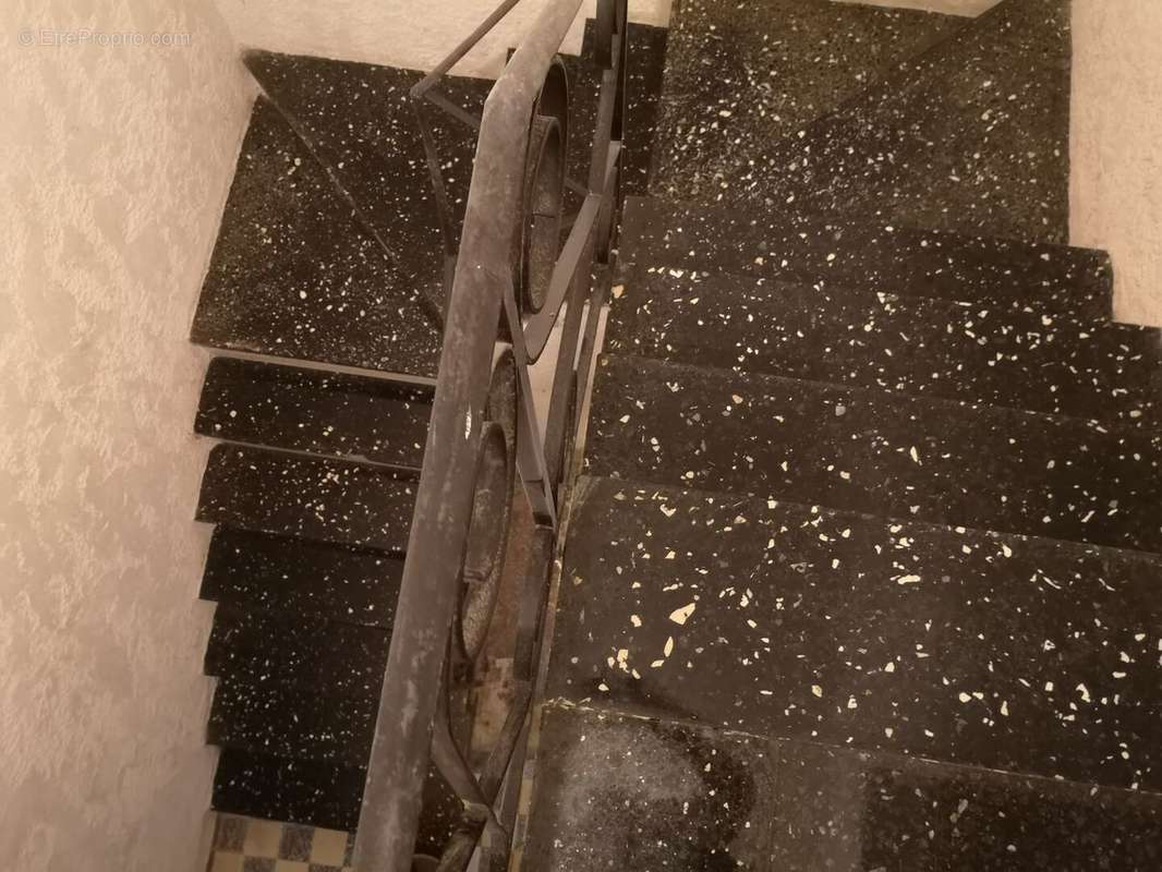 Stairs - Maison à BASSOUES