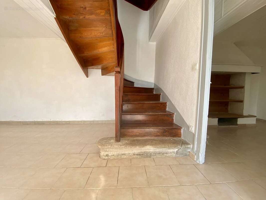 Maison à FRAISSE-CABARDES