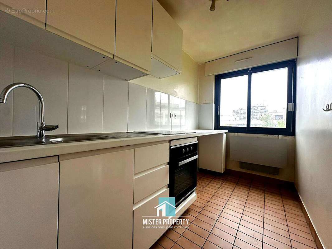 Appartement à PARIS-19E