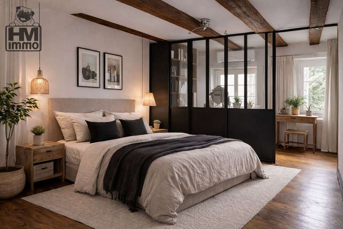 Maison à SAINT-LEONARD-DE-NOBLAT